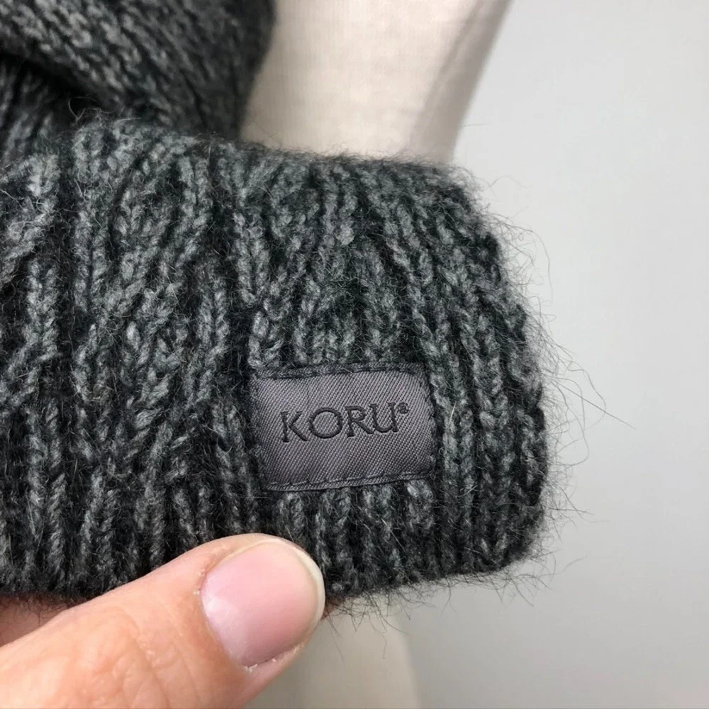 Koru Cable Knit Rectangle Scarf Unisex Gray Minimalist Classic Capsule Wardrobe